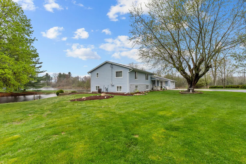 3412 Briar Jefferson Township, MI 49266