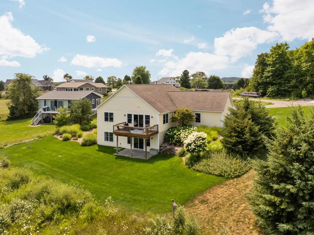 8371 E Boca Vista Trail Elmwood Charter Township, MI 49684