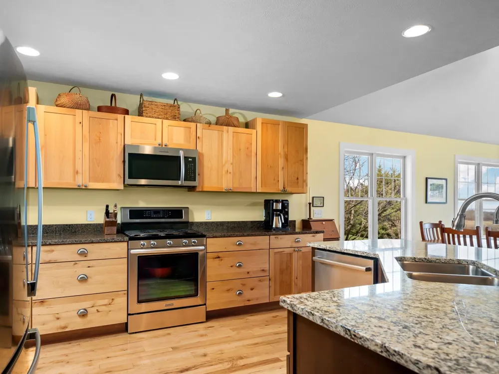 8371 E Boca Vista Trail Elmwood Charter Township, MI 49684