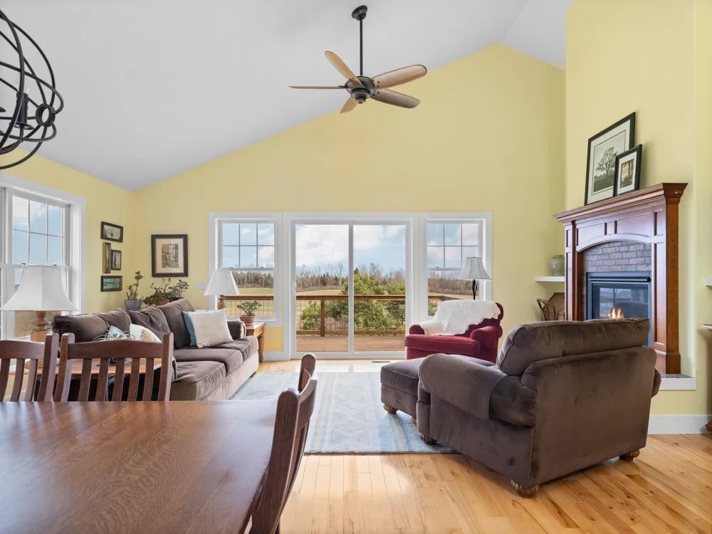 8371 E Boca Vista Trail Elmwood Charter Township, MI 49684