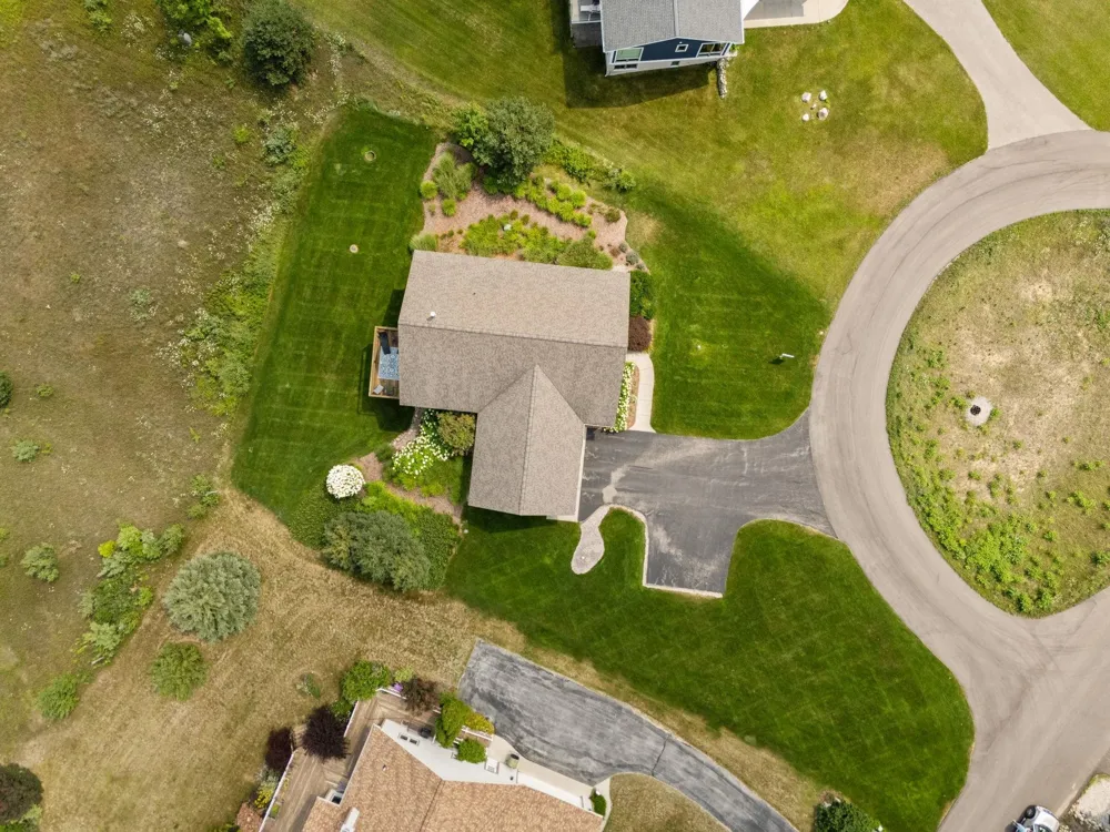 8371 E Boca Vista Trail Elmwood Charter Township, MI 49684