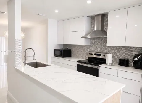 8224 NW 9th Ct #3