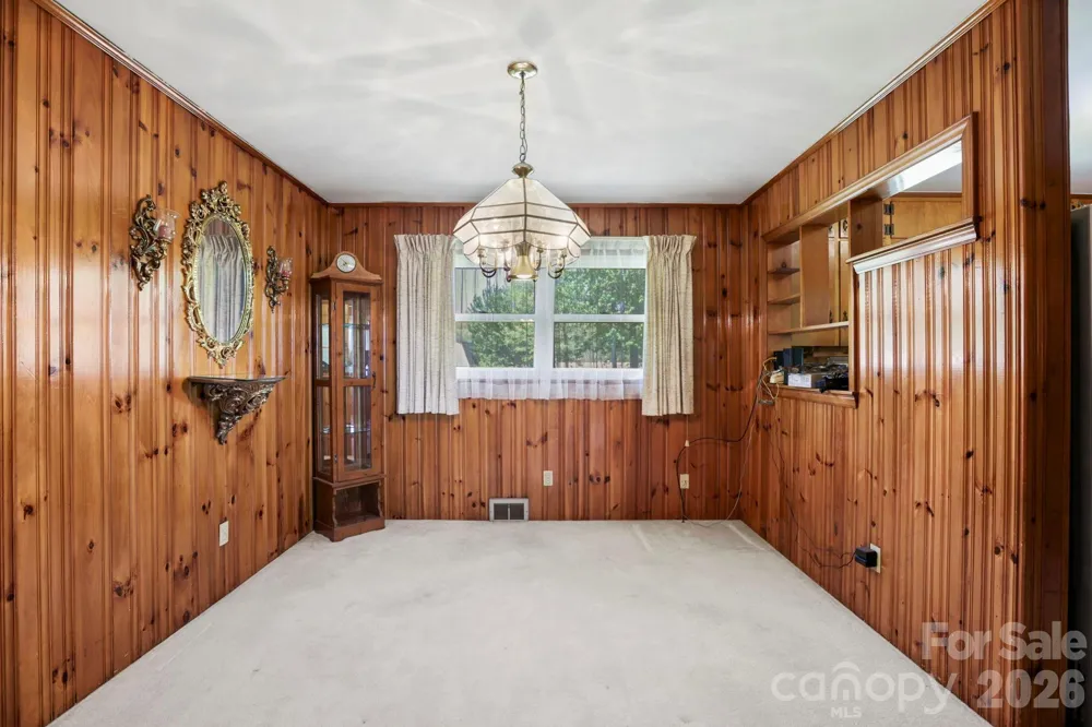 41 Hartshorn Drive Candler, NC 28715