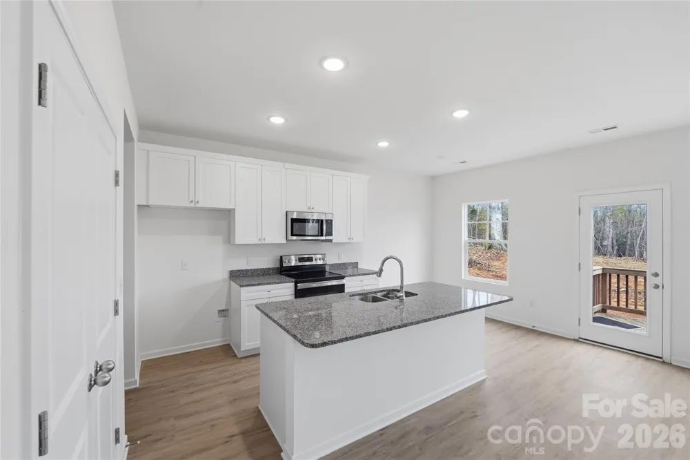 1325 Western Hills Lane Vale, NC 28168