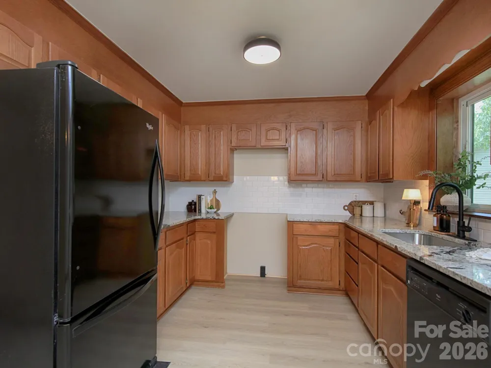 182 Calvin Street Troutman, NC 28166
