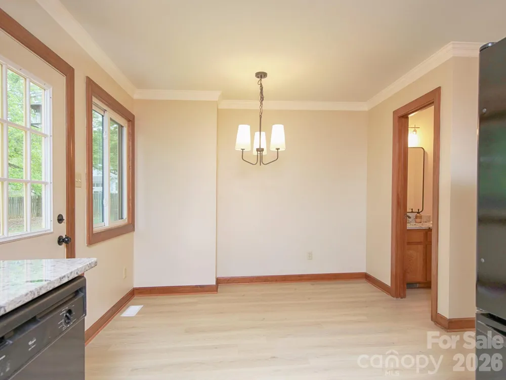 182 Calvin Street Troutman, NC 28166