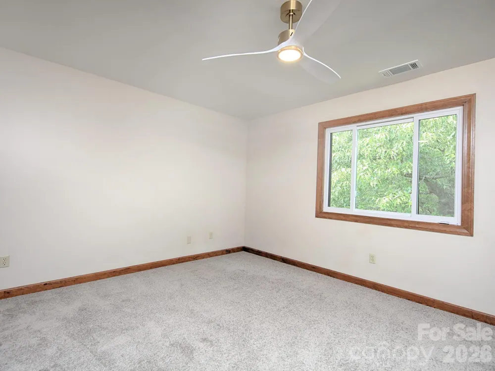 182 Calvin Street Troutman, NC 28166