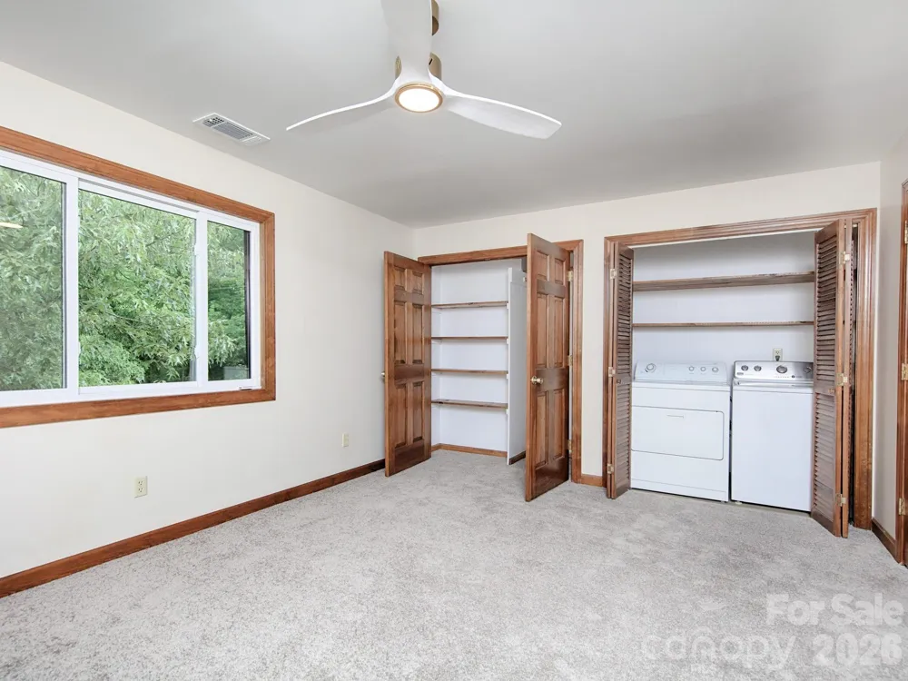 182 Calvin Street Troutman, NC 28166
