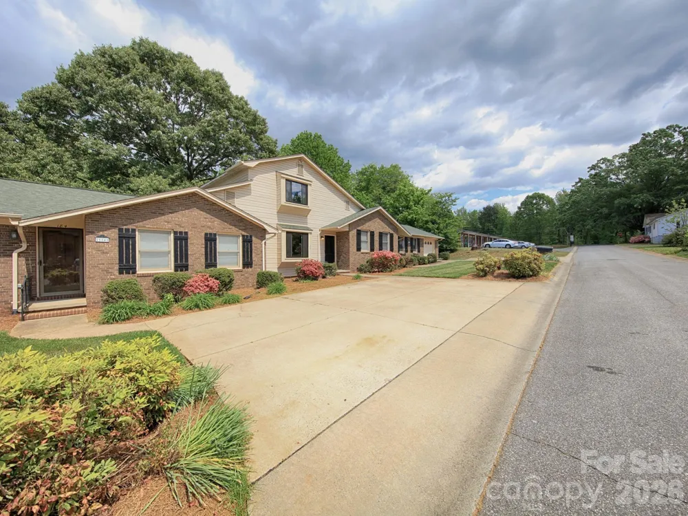182 Calvin Street Troutman, NC 28166