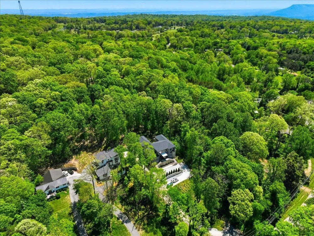506 Timberlinks Drive Signal Mountain, TN 37377