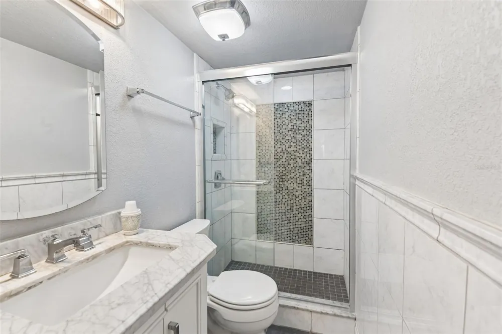 50 GULF BOULEVARD #301 Indian Rocks Beach, FL 33785