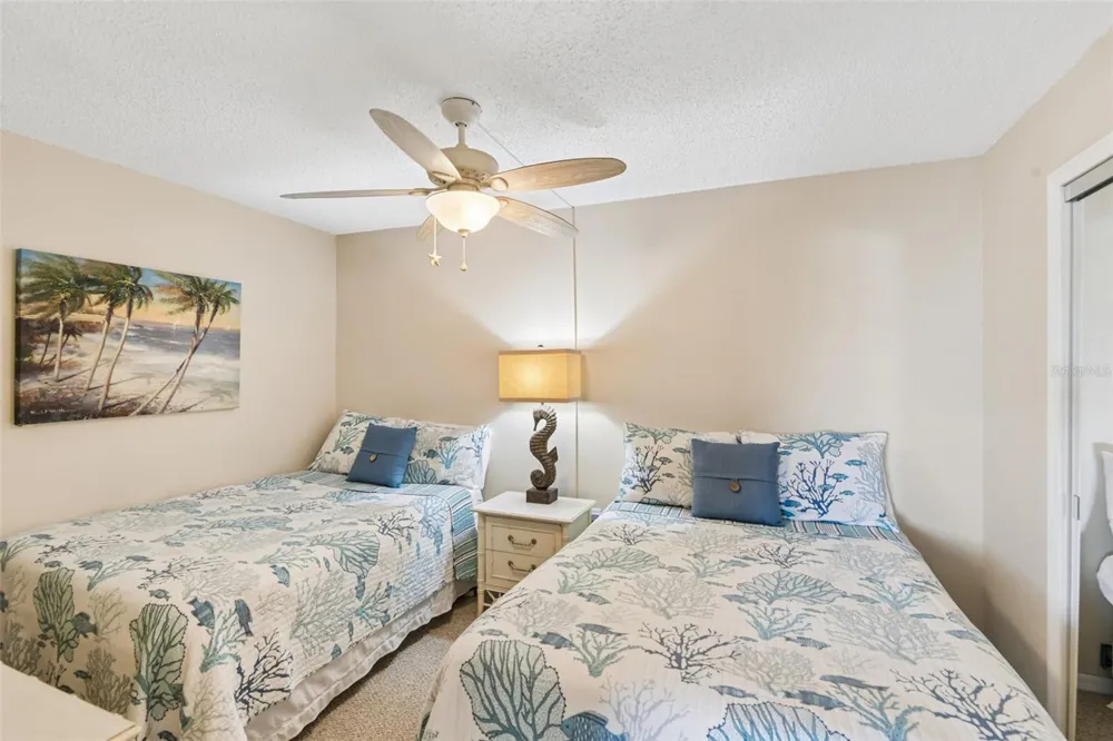 50 GULF BOULEVARD #301 Indian Rocks Beach, FL 33785