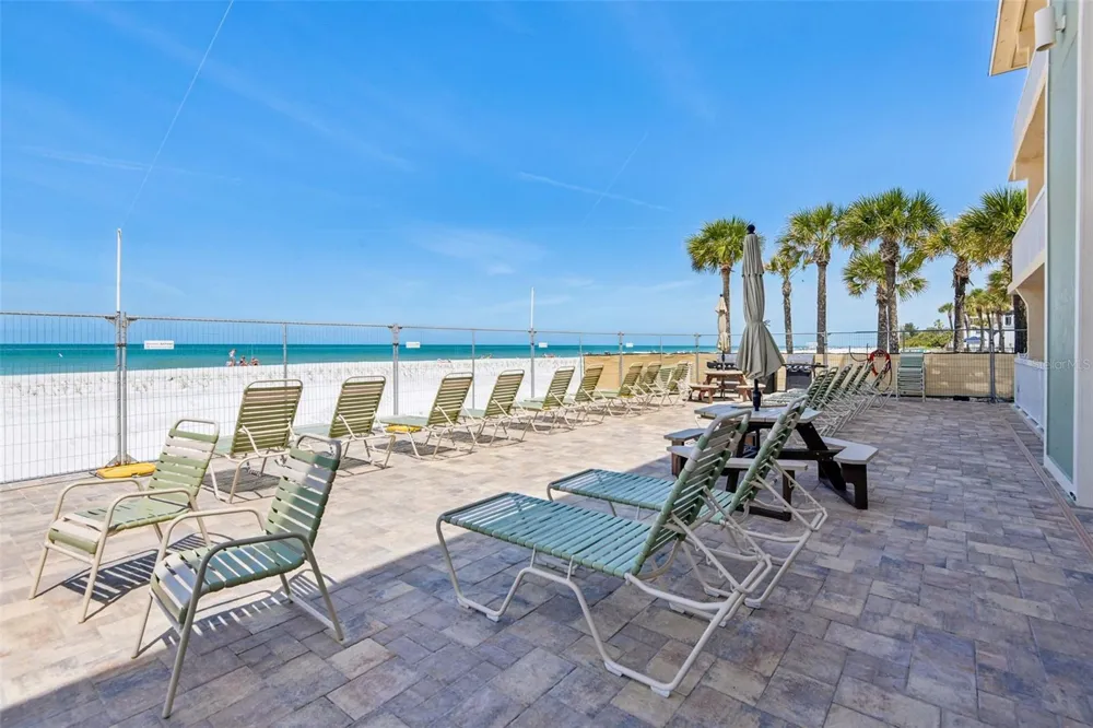 50 GULF BOULEVARD #301 Indian Rocks Beach, FL 33785