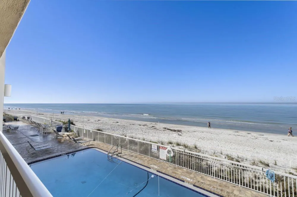 50 GULF BOULEVARD #301 Indian Rocks Beach, FL 33785