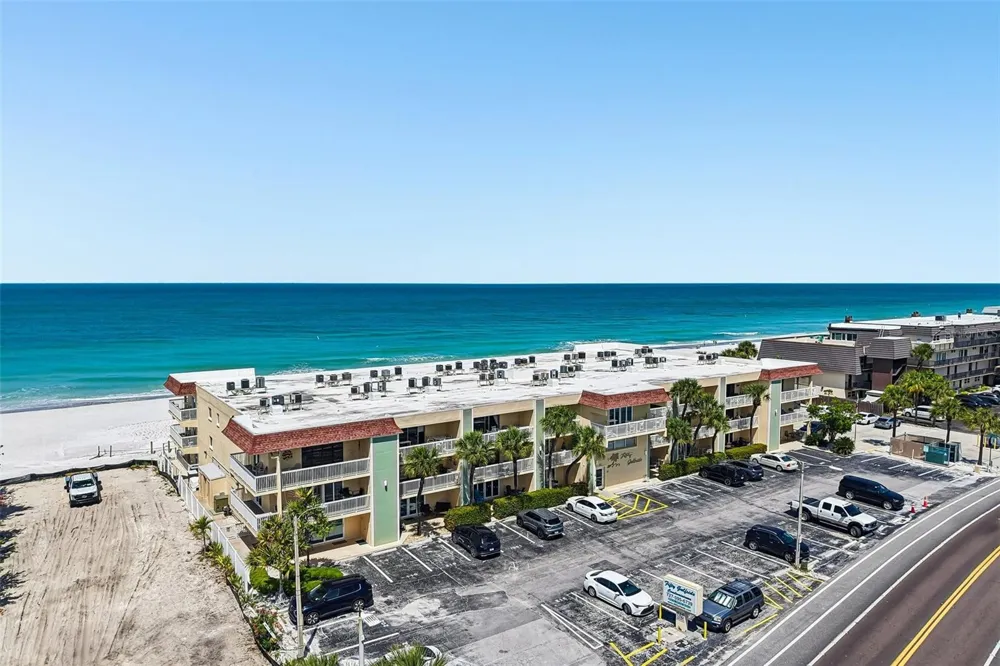 50 GULF BOULEVARD #301 Indian Rocks Beach, FL 33785