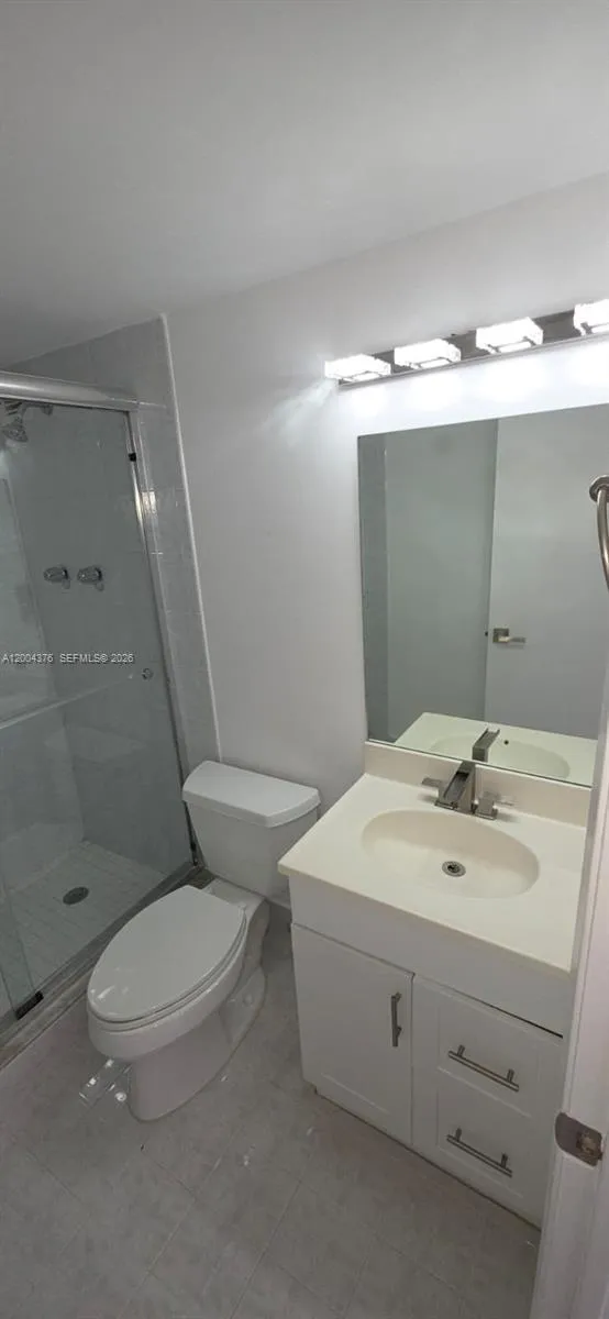 2750 NE 183rd St #2010 Aventura, FL 33160