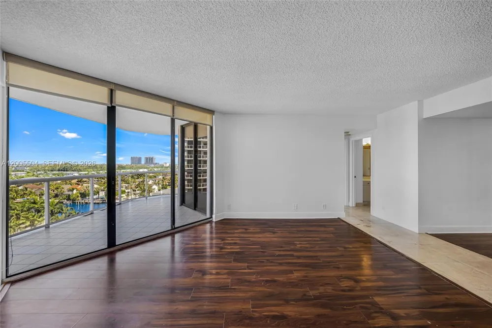 3610 Yacht Club Dr #1016 Aventura, FL 33180