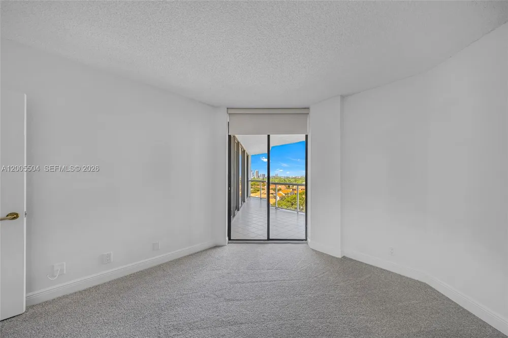 3610 Yacht Club Dr #1016 Aventura, FL 33180