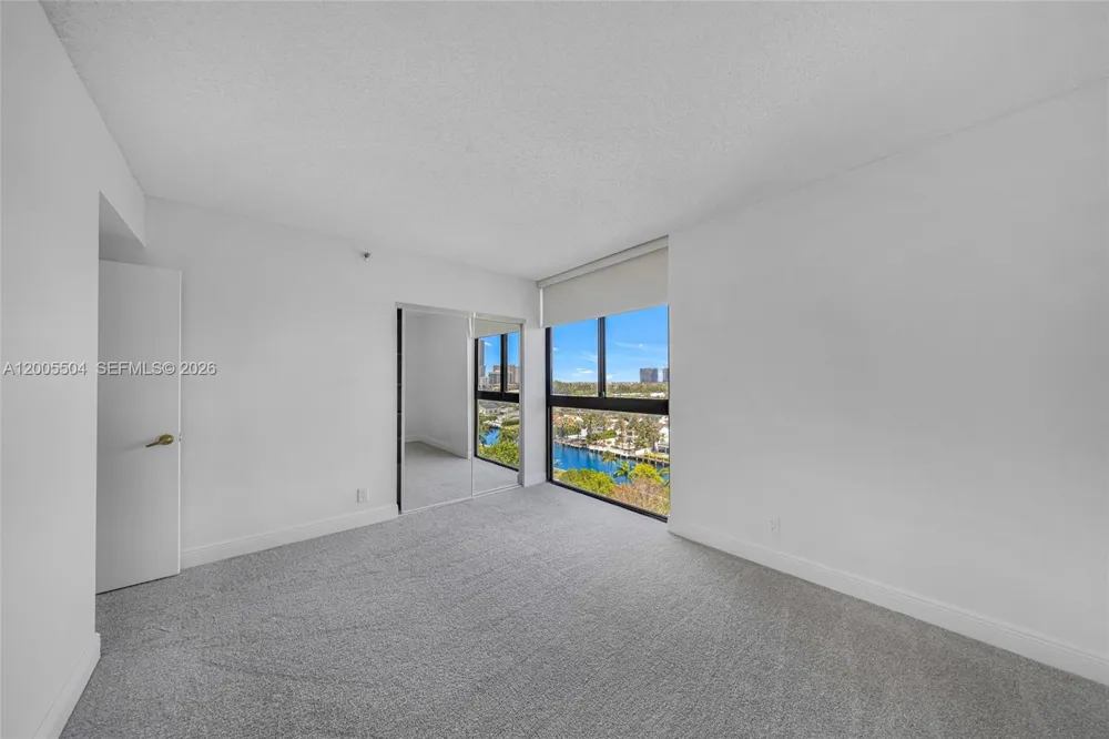 3610 Yacht Club Dr #1016 Aventura, FL 33180