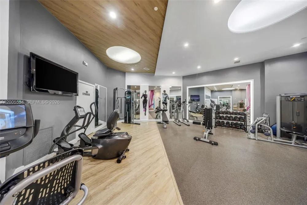 3610 Yacht Club Dr #1016 Aventura, FL 33180