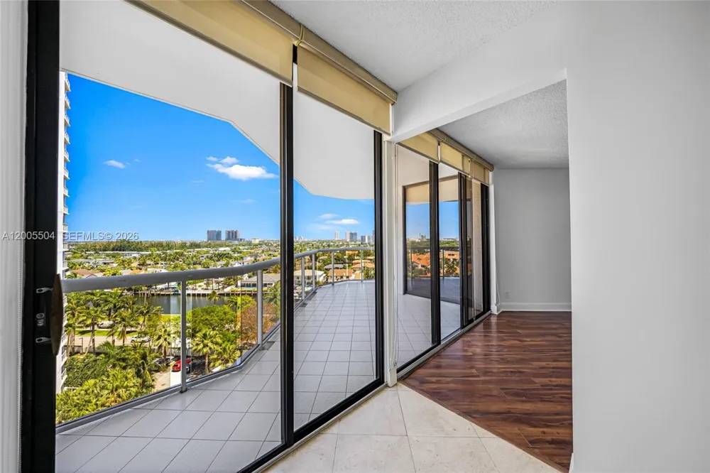 3610 Yacht Club Dr #1016 Aventura, FL 33180