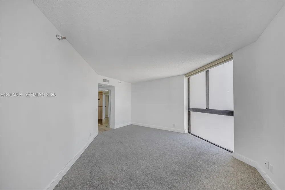 3610 Yacht Club Dr #1016 Aventura, FL 33180