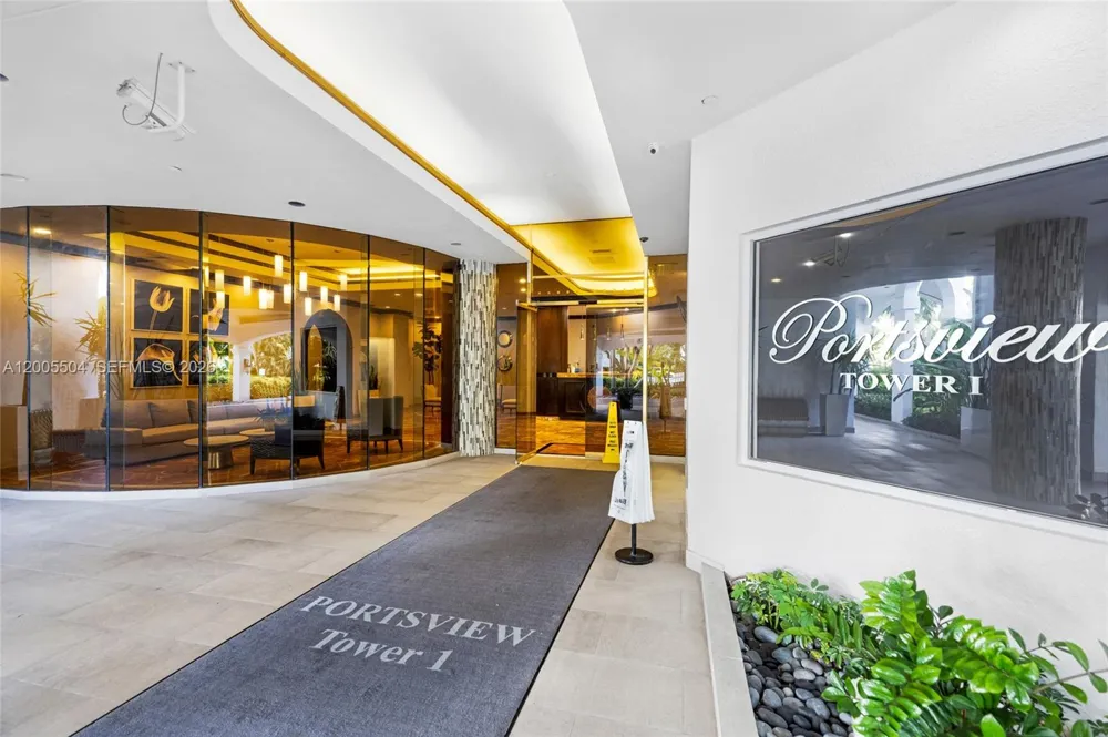 3610 Yacht Club Dr #1016 Aventura, FL 33180