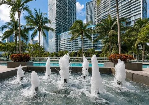 901 Brickell Key Blvd #1009