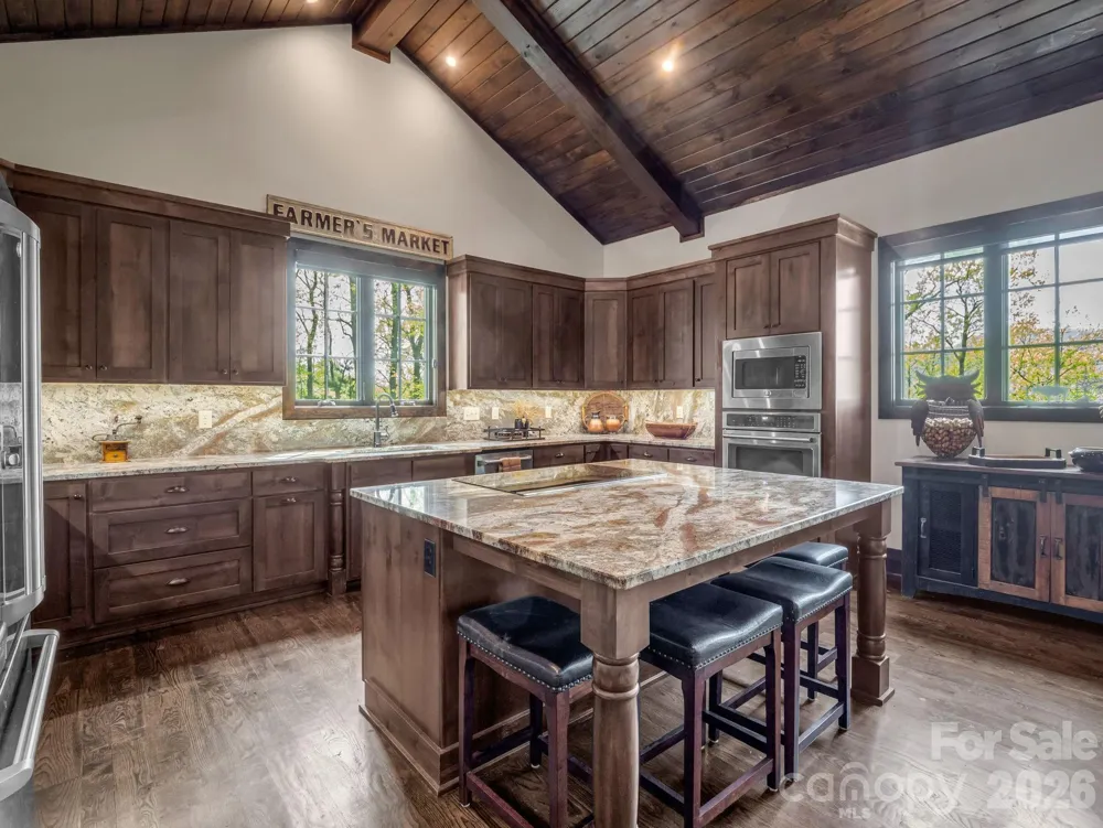 189 Tatanka Trail Lake Lure, NC 28746