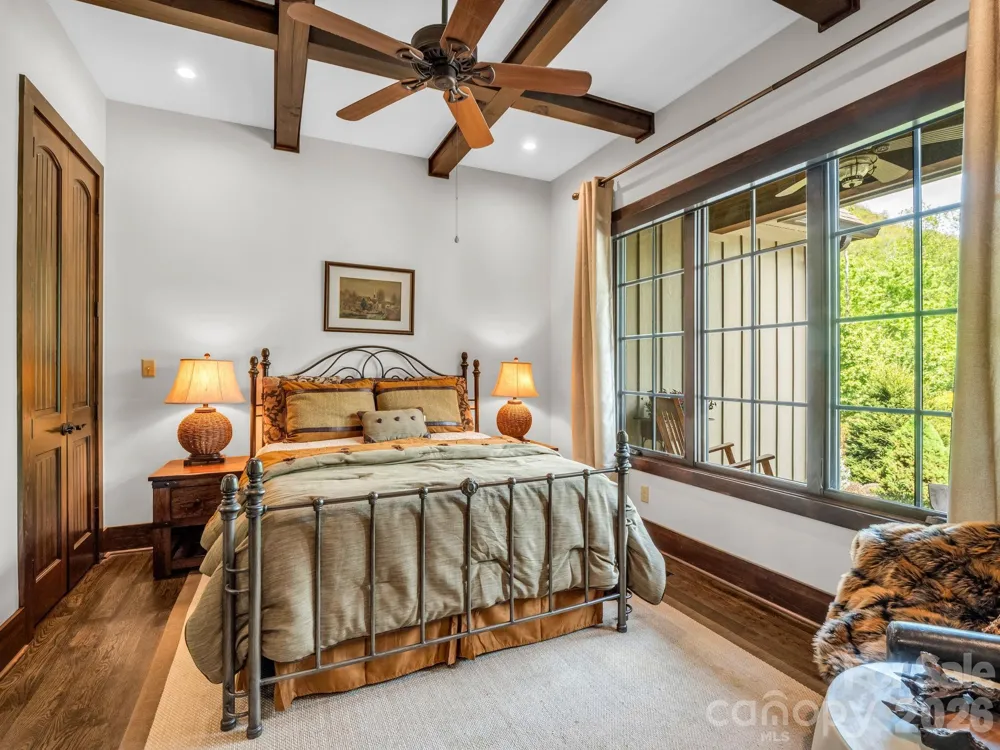 189 Tatanka Trail Lake Lure, NC 28746