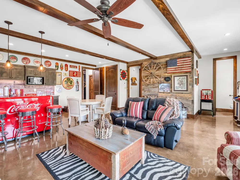 189 Tatanka Trail Lake Lure, NC 28746
