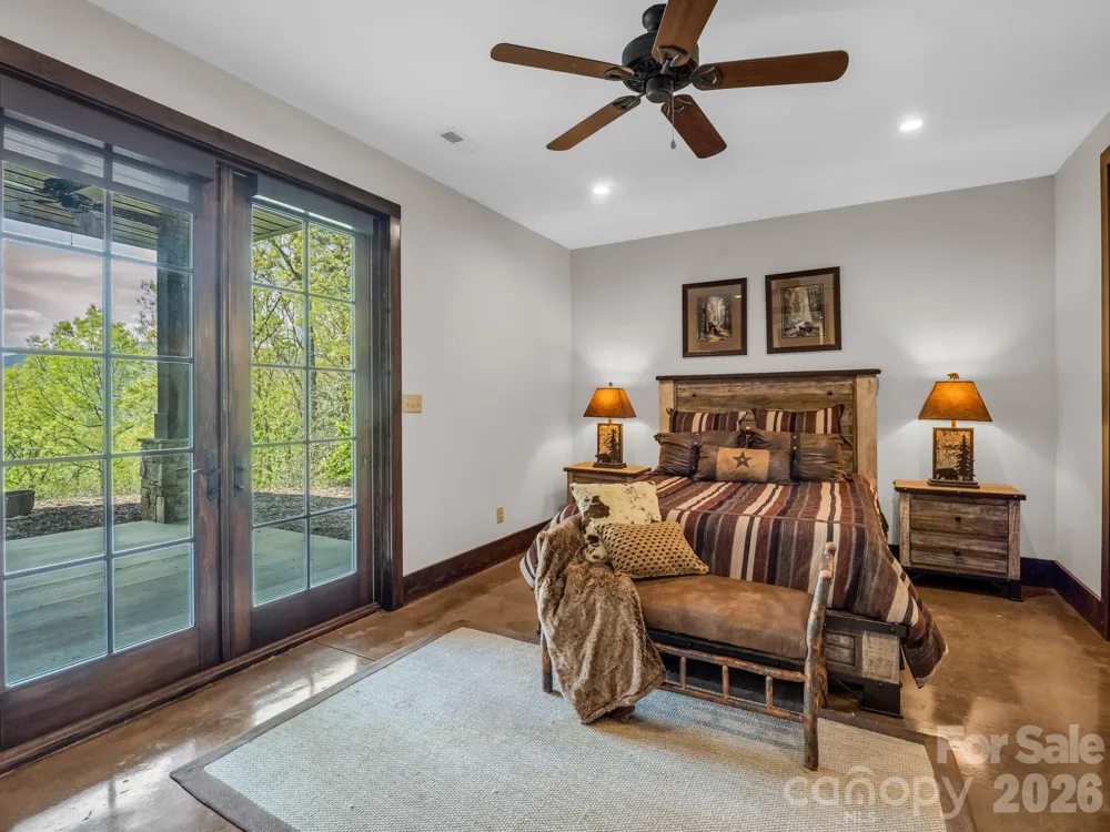 189 Tatanka Trail Lake Lure, NC 28746