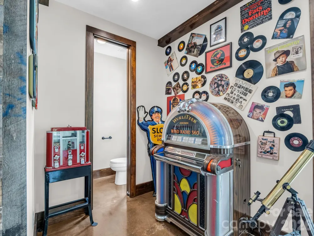 189 Tatanka Trail Lake Lure, NC 28746
