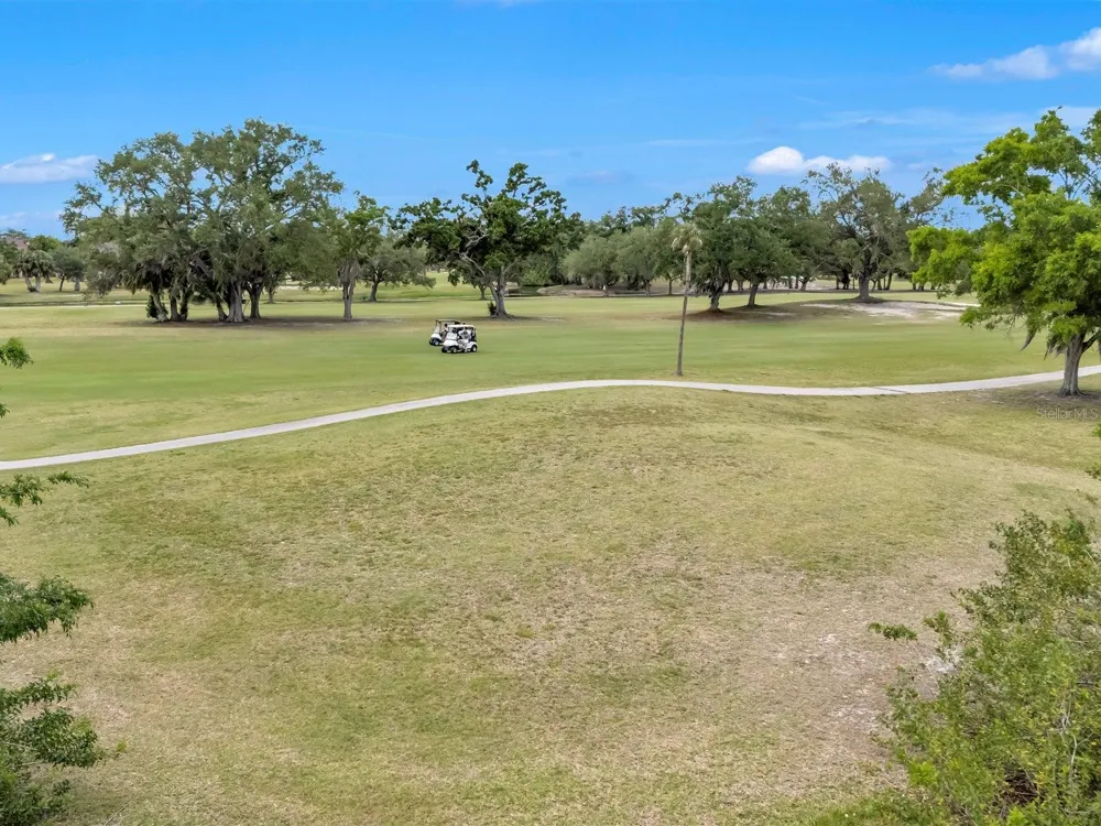 7581 CUMBERLAND ROAD #7 Seminole, FL 33777