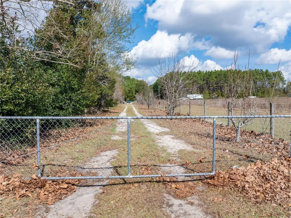 3378 W STATE ROAD 238 Lake Butler, FL 32054