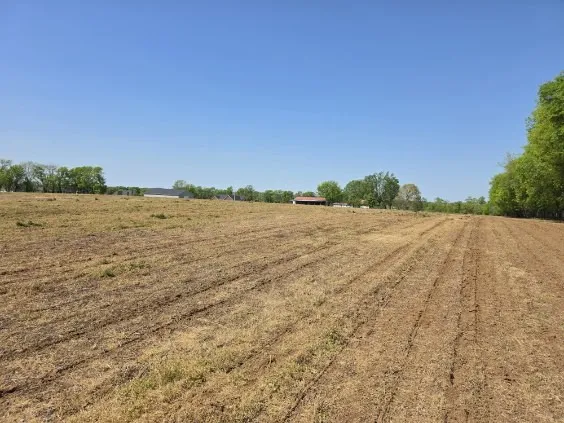 2 Old Zion Rd Columbia, TN 38401