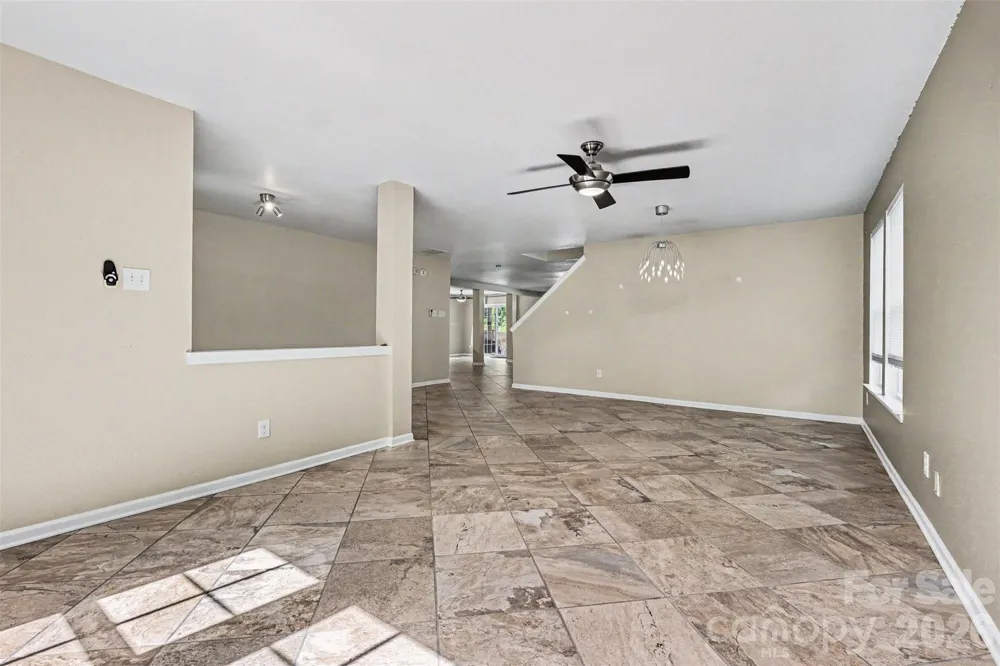 5671 Hammermill Drive Harrisburg, NC 28075