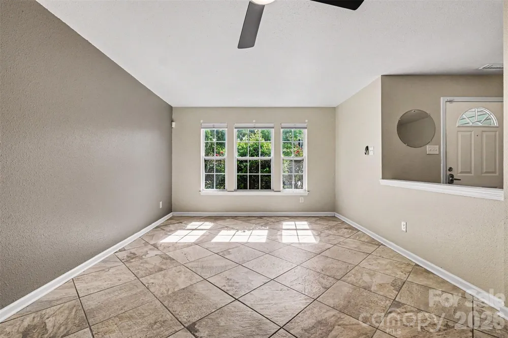 5671 Hammermill Drive Harrisburg, NC 28075
