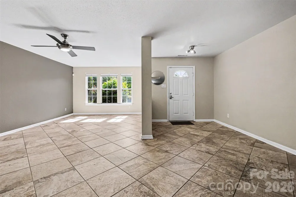 5671 Hammermill Drive Harrisburg, NC 28075