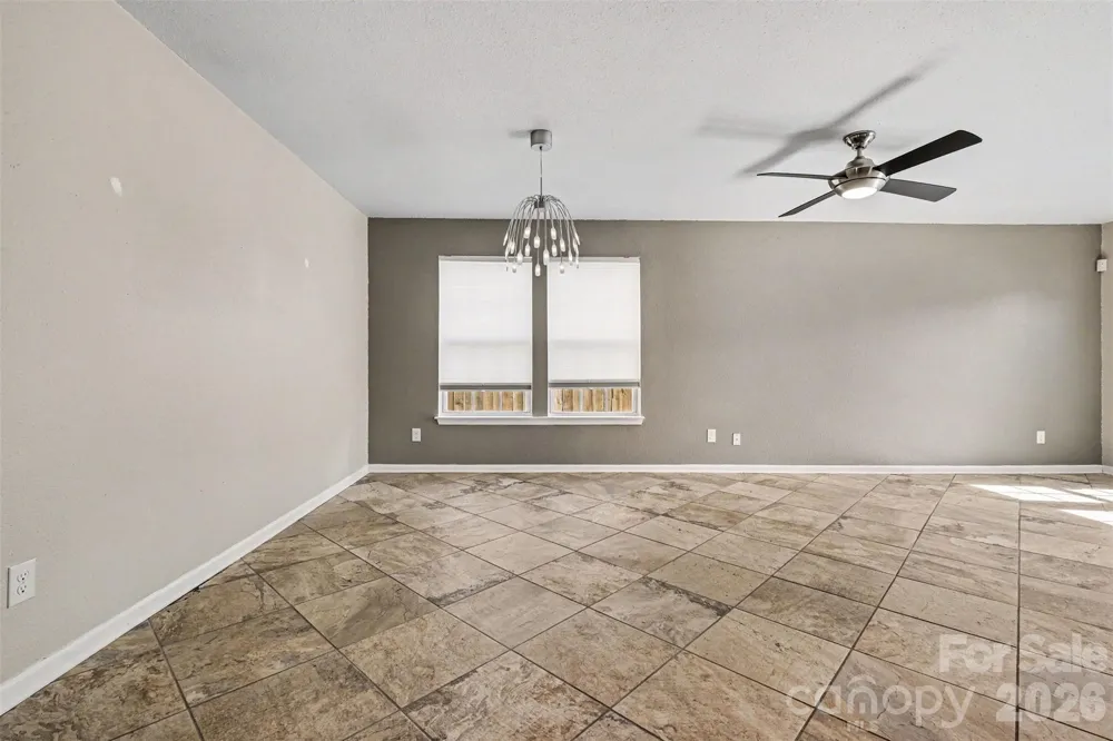 5671 Hammermill Drive Harrisburg, NC 28075