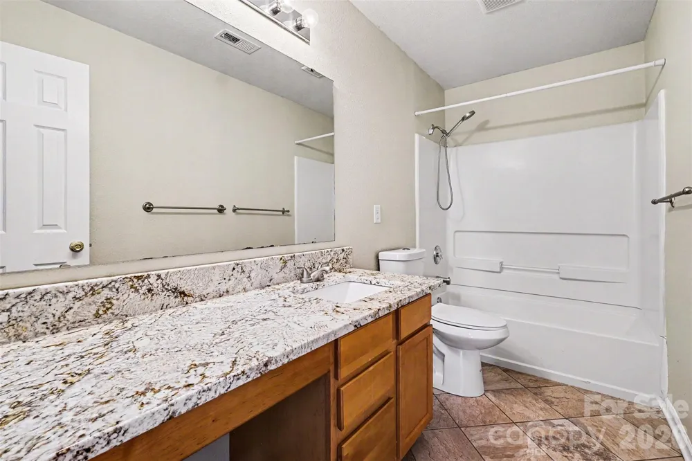 5671 Hammermill Drive Harrisburg, NC 28075