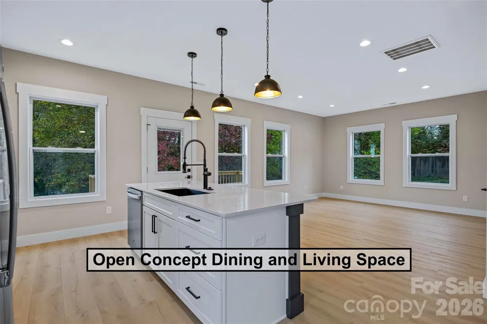 337 Garren Creek Road Fairview, NC 28730