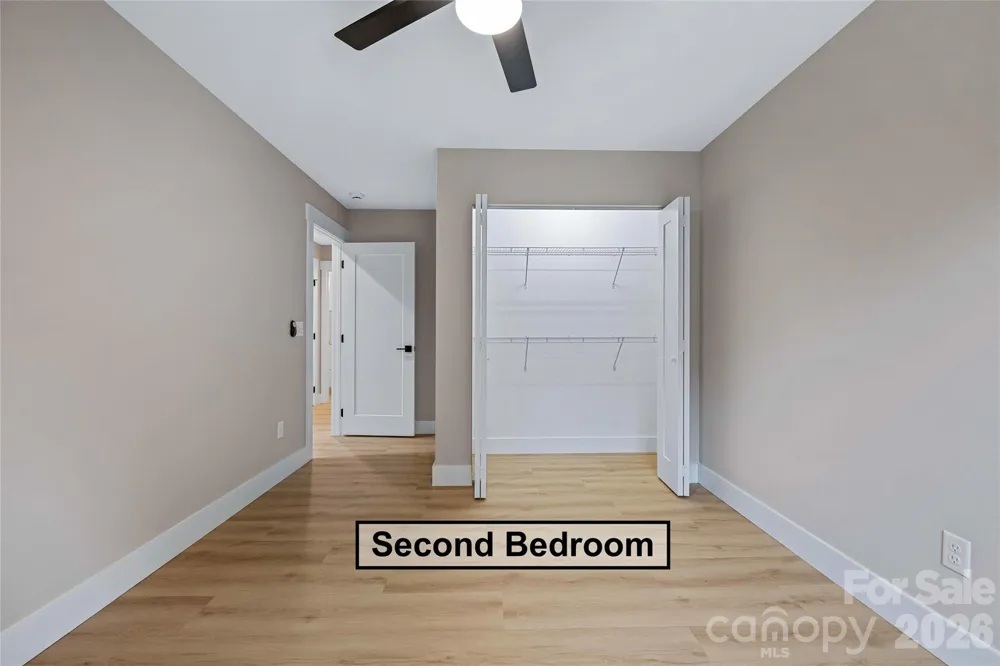 337 Garren Creek Road Fairview, NC 28730