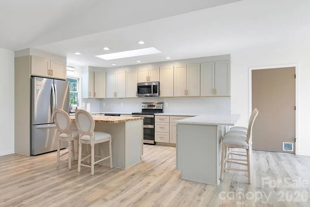 1388 King Road Pisgah Forest, NC 28768