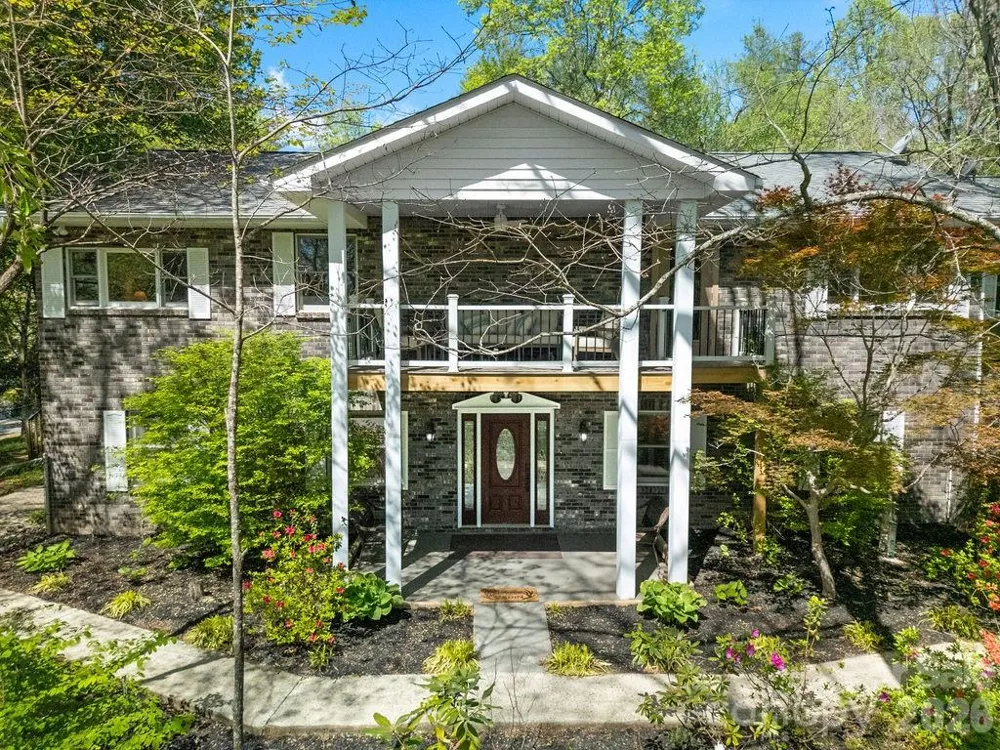 1388 King Road Pisgah Forest, NC 28768