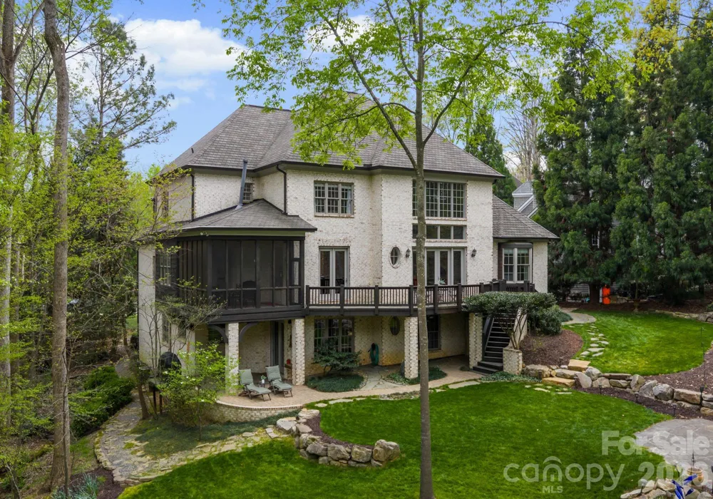 1514 Elmsford Lane Matthews, NC 28105