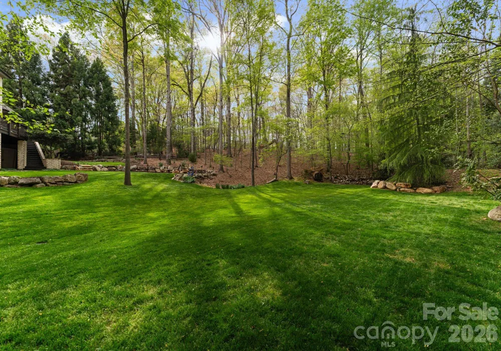 1514 Elmsford Lane Matthews, NC 28105