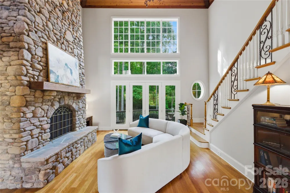 1514 Elmsford Lane Matthews, NC 28105