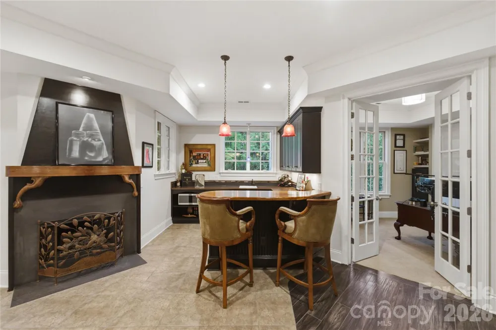 1514 Elmsford Lane Matthews, NC 28105
