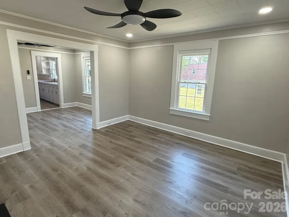 161 Seaboard Street Cheraw, SC 29520